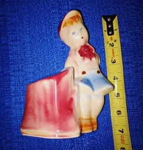 Vintage SHAWNEE Pottery Planter 533 LITTLE LORD FAUNTLEROY Boy Tree Stump - Picture 1 of 9