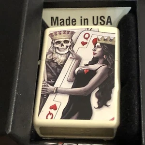 Accendino Zippo Skull King Queen Beauty on Cream finitura opaca - H-2020 nuovo con scatola - Foto 1 di 11