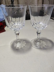 2 Vintage Long Stem Crystal Cut Vine Glasses - Picture 1 of 8