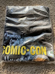 1x 2018 San Diego Comic-Con Toucan Astronaut T-Shirt (ungeöffnet, Large*) - Bild 1 von 5