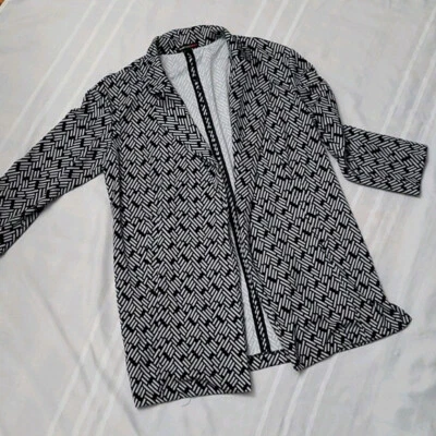 Blazer para mujer HeartSoul frente abierto Foto 1 de 4