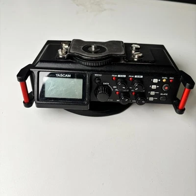 Tascam DR-70D 4 Ch. Multitrack Field Recorder for parts or restoration - Image 1 of 4