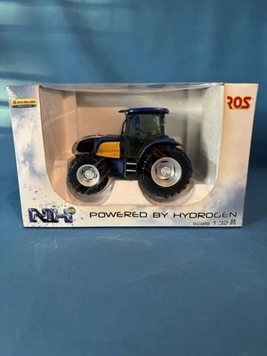 1/32 ROS New Holland Agriculture NH2 impulsado por tractor de hidrógeno en una caja sellada Foto 1 de 4