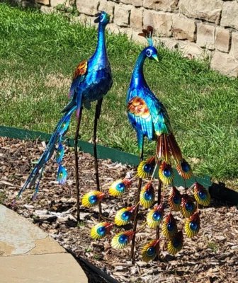 Multicolor Peacocks Large Outdoor Metal Statue Lawn Sculpture Garden Yard Art - Image 1 of 4