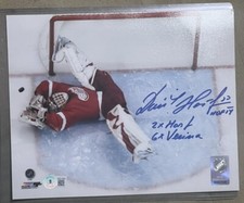 DOMINIK HASEK Signed 8x10 Photo with 3 Inscriptions, Beckett COA, Red Wings