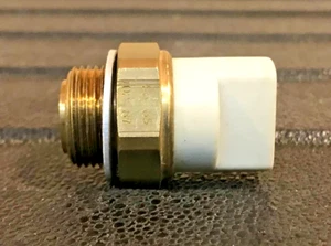 ITM Thermostatic Fan Switch - 8425 / 03-69897 - Fits Audi, Porsche & Volkswagen - Picture 1 of 8