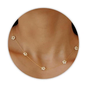 Daisy Pearl Necklace, Dainty Pearl Choker Necklace for Women as Flower Necklace - Picture 1 of 12