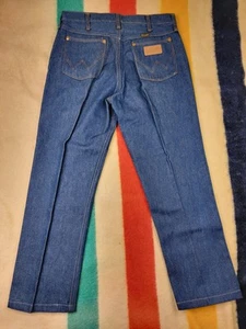 VTG 70s Wrangler 910 Blue Jeans Size 31 x 27 - Made in the USA - Picture 1 of 7