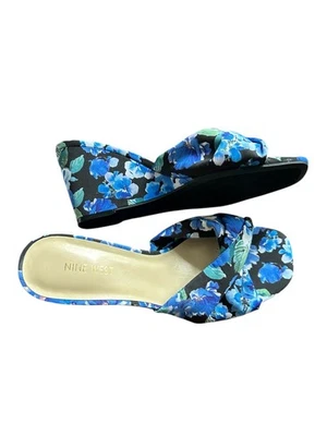 Sandalias Nine West para mujer 10M plataforma cuña deslizables punta abierta negras azules florales Foto 1 de 4