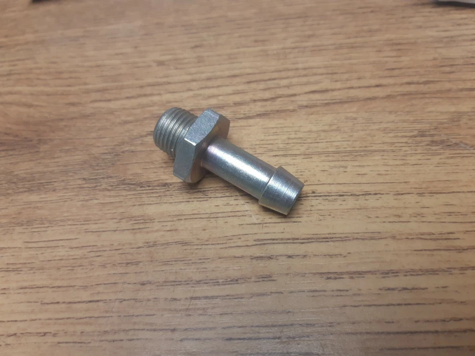 TRIUMPH T140 BRAKE FLUID MASTER CYLINDER DELIVERY HOSE SPIGGOT BARB 83-7055 - Image 1 of 1