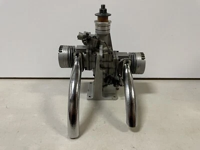 FOX 20cc Opposed Twin RC Model Airplane Engine - Image 1 of 4