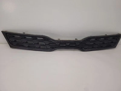 2012 13 14 2015 KIA RIO Grille Upper Hatchback Without Chrome Surround   - Image 1 of 4