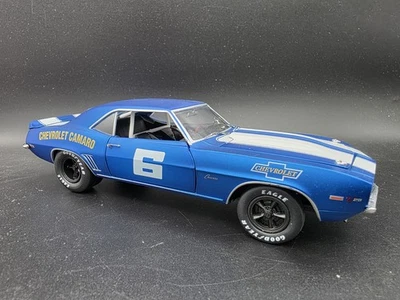 M2 Machines Auto Mods 1969 Chevy Camaro Z/28 #6 1:24 Diecast Car R70 19-03 Blue - Image 1 of 4