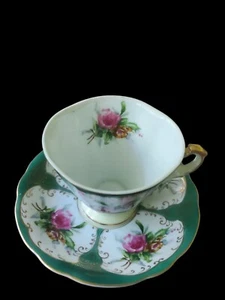 Handpainted Lefton China Green Tea Cup And Saucer Pink Roses Gold Trim - Picture 1 of 4