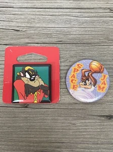 2 Vintage Taz Collectible Pins - Picture 1 of 5