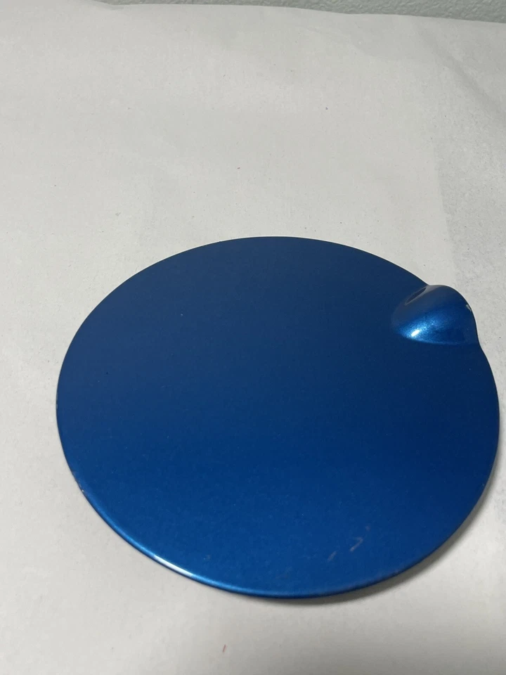 OEM Gas Fuel Door 1990–1997 Oldsmobile Cutlass Supreme Coupe Blue Cover Lid - Image 1 of 4
