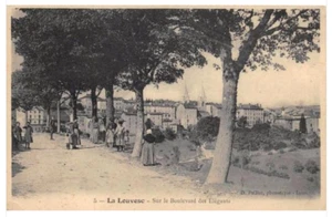 CPA 07 LA LOUVESC SUR LE BOULEVARD DES ELEGANTS - Picture 1 of 1