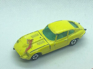 Majorette Jaguar E Type - yellow
