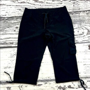 ALO - Black Cropped Cargo Pants - Size Small - Picture 1 of 8