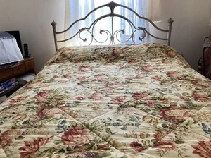 WAVERLY King Floral Reversible Stripes Comforter 106”X 93” - Picture 1 of 11