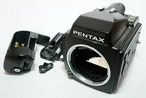 Pentax 645 Medium Format Camera Body for Parts Only - Picture 1 of 4