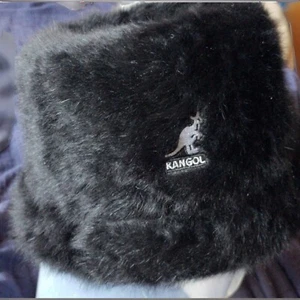 Sombrero cubo negro vintage Kangol de piel negra etiqueta esponjosa angora furgora talla M - Imagen 1 de 4