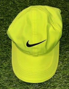 NIKE Featherlight Dri-Fit Neón 6 Paneles Para Mujer Gorra para Correr Volt - Imagen 1 de 7