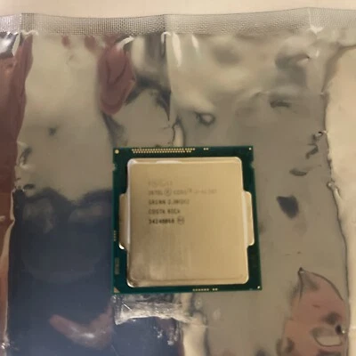 Genuine Intel i3-430T 4th Generation Low Wattage CPU SR1NN 2.90 GHZ LGA 1150 - Image 1 of 4