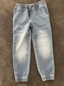 BRAND NEW! OSHKOSH Kids Blue Denim Drawstring Jeans - Size 6 - Picture 1 of 4