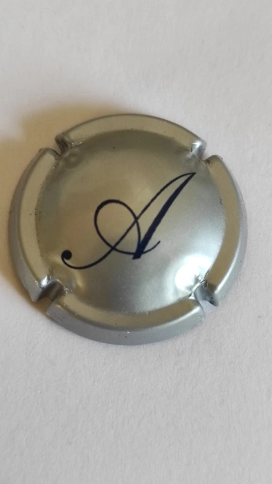 Crémant AMPELIDAE No. 1 Loire Non Champagne Capsule - Image 1 of 1