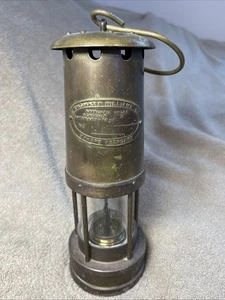 E. Thomas & Williams Brass Miners Lamp Very Clean - Picture 1 of 5