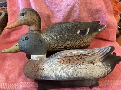 2 señuelos flotadores de pato Flambeau, G & H señuelos usados  Foto 1 de 4