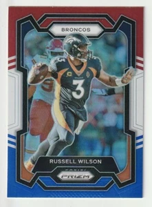 Carta calcio Russell Wilson 2023 Panini Prizm 93 rossa bianca e blu parallela - Foto 1 di 3