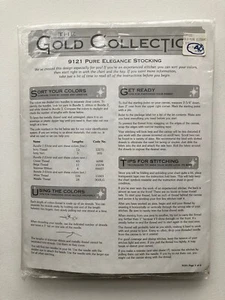 Dimensions Gold Collection Pure Elegance Christmas Stocking Needlepoint Kit 9121 - Bild 1 von 6