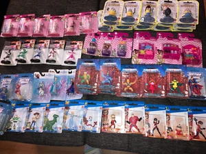 1 inch Mini Figures, Disney, Barbie, Power Rangers, He-Man, Characters - Picture 1 of 12