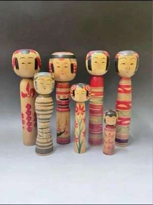 Figura muñeca de madera japonesa KOKESHI pintada a mano 7 tipo 11,8 - 5,5 pulgadas Foto 1 de 4