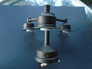 HAMPTON BAY WATERTON 111 CEILING FAN REPLACEMENT LIGHT KIT/SWITCH CUP 3 BULB - Picture 1 of 11