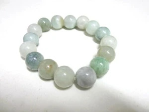 Stunning Natural Light Green Jadeite Bracelet, A - Grade (A53111-3) - Picture 1 of 3