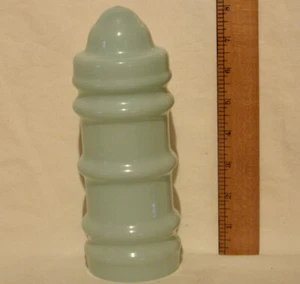 VERY RARE ANTIQUE ART DECO JADITE GREEN GLASS RIBBED PILLAR STYE LAMP SHADE - Picture 1 of 5