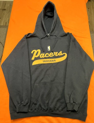 Men's Indiana Pacers Basketball Textured Spellout Hooded Sweatshirt Size X-Large Cover