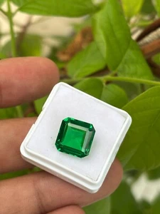 Natural Emerald Vivid Green | Emerald Cut "10.40 CT Loose Gemstone (11x11x6) - Picture 1 of 5