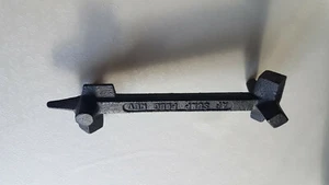 Universal-Ölwannenschlüssel, Multitool Autozubehör Werkzeug - Bild 1 von 5