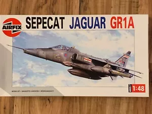 1/48 Airfix SEPECAT JAGUAR GR.1A: RAF Europeo y Golfo *Kit de construcción sin calcomanías Fuera de existencia - Imagen 1 de 2