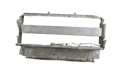 10-13 Land Rover Range Rover Sport Radiator Core Lower Air Deflector Guide OEM - Image 1 of 4