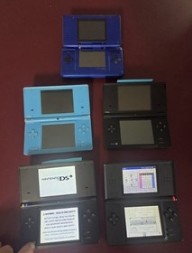 Nintendo DSi TWL-001 NTR-001 USG-001 Console Lot of 5 