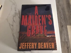 A Maiden's Grave by Jeffery Deaver (1995, Hardcover) - Foto 1 di 6
