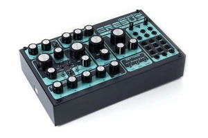 Dreadbox Erebus Analog Paraphonic Synthesizer Reissue *Free Shipping in the USA* - Picture 1 of 2