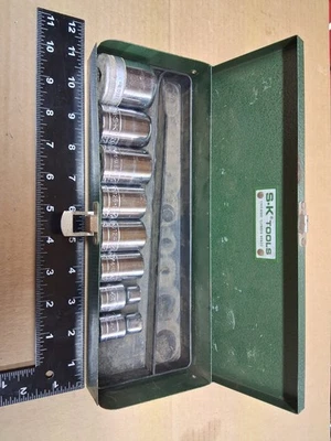 Lote de Estuche de Enchufes S-K De Colección con Forro y Enchufes SAE Varios (8) Hecho en EE. UU. Foto 1 de 4