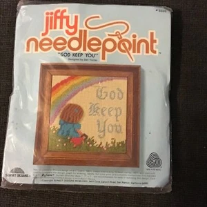 1981 Jiffy Needlepoint "God Keep You" Kit #5555 NOS Sigillato Sunset Designs - Foto 1 di 3