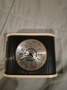 RELOJ DESPERTADOR DE VIAJE WESTCLOX VINTAGE ART DECO ROLL TOP MARFIL CON BORDE NEGRO - Imagen 1 de 6
